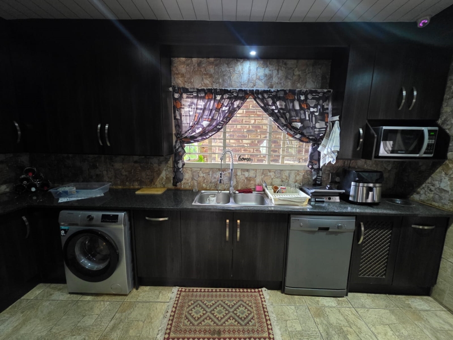 3 Bedroom Property for Sale in Sasolburg Free State